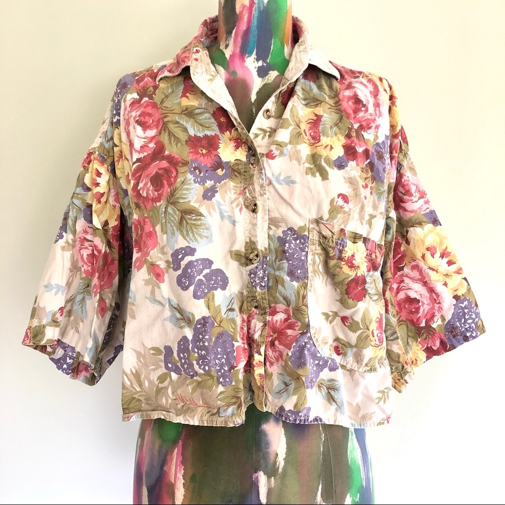 🍰 VINTAGE Floral Khaki Short Sleeve Crop Top